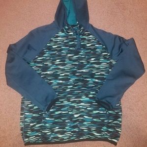 Nike therma fit hoodie